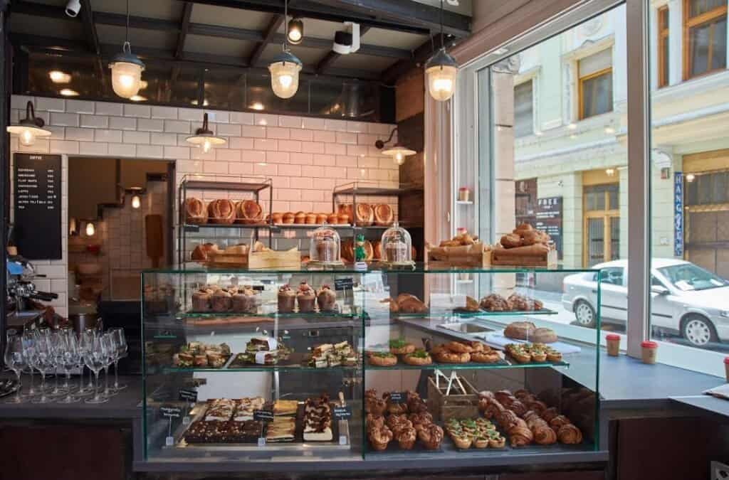 Arán Bakery and Artizán Bakery